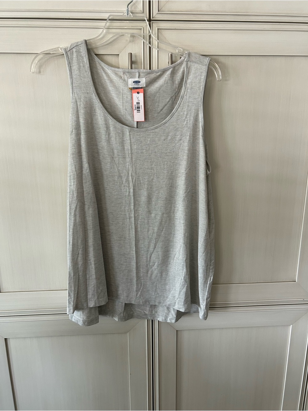 Old Navy Light Gray Scoop Neck Tank Top